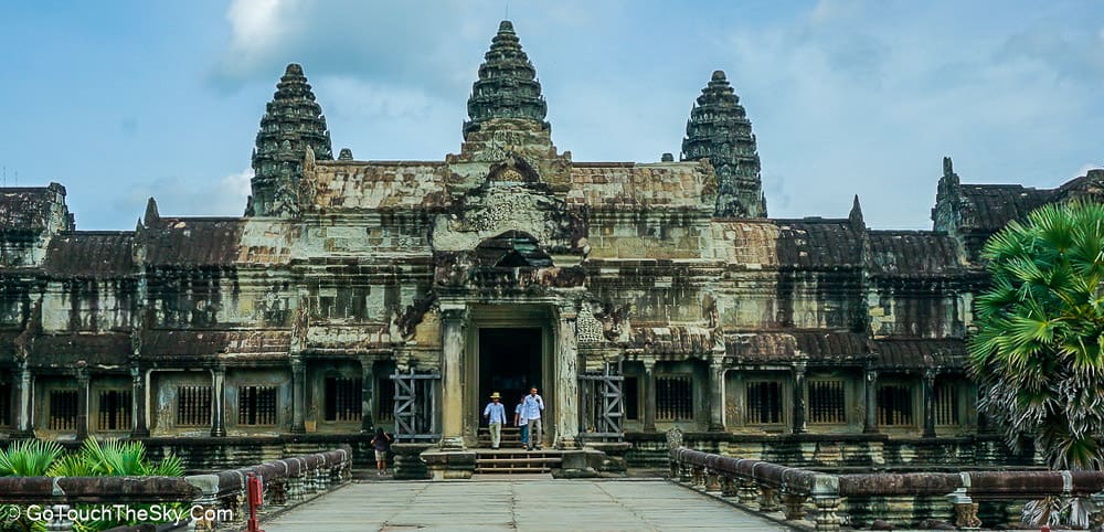 รายละเอียดภาพสลักหิน
