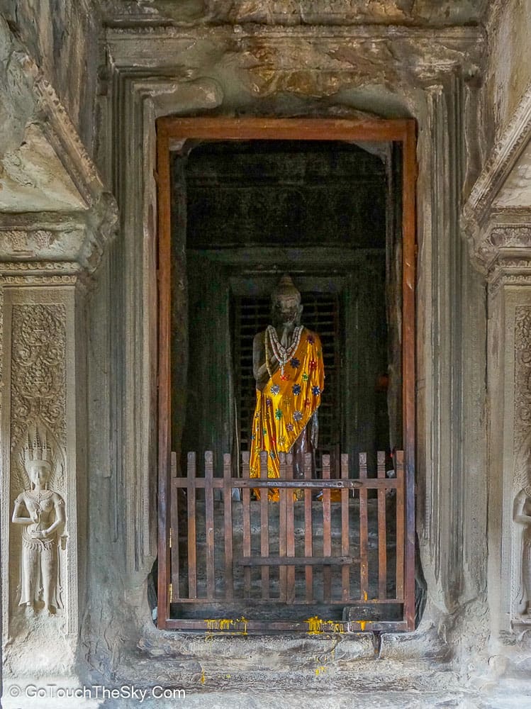 ทางเดินชั้นบนนครวัด