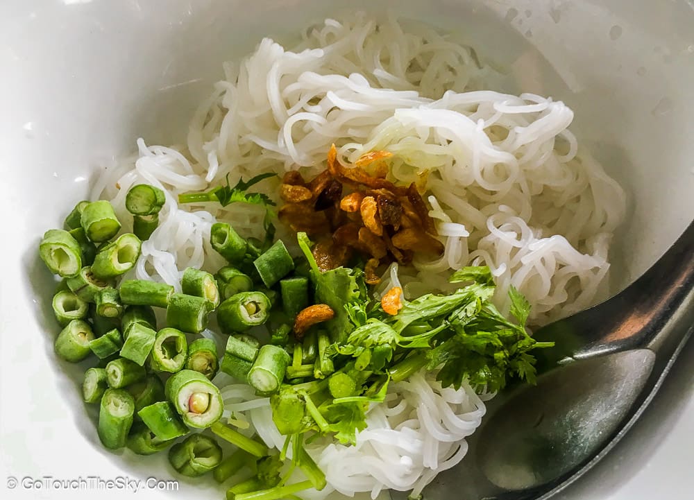 ชานมพม่าคู่กับ Mohinga