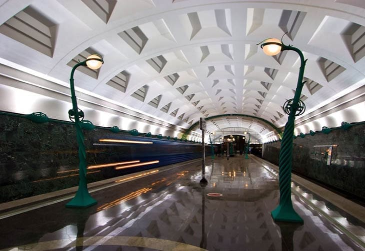 สถานี Slavyansky Bulvar มอสโก