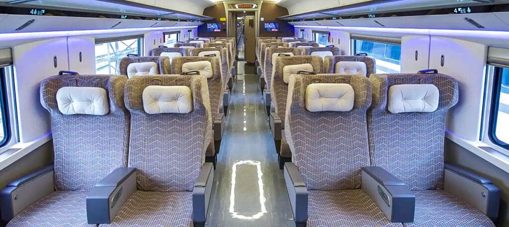 ชั้นหนึ่งรถไฟความเร็วสูงจีน