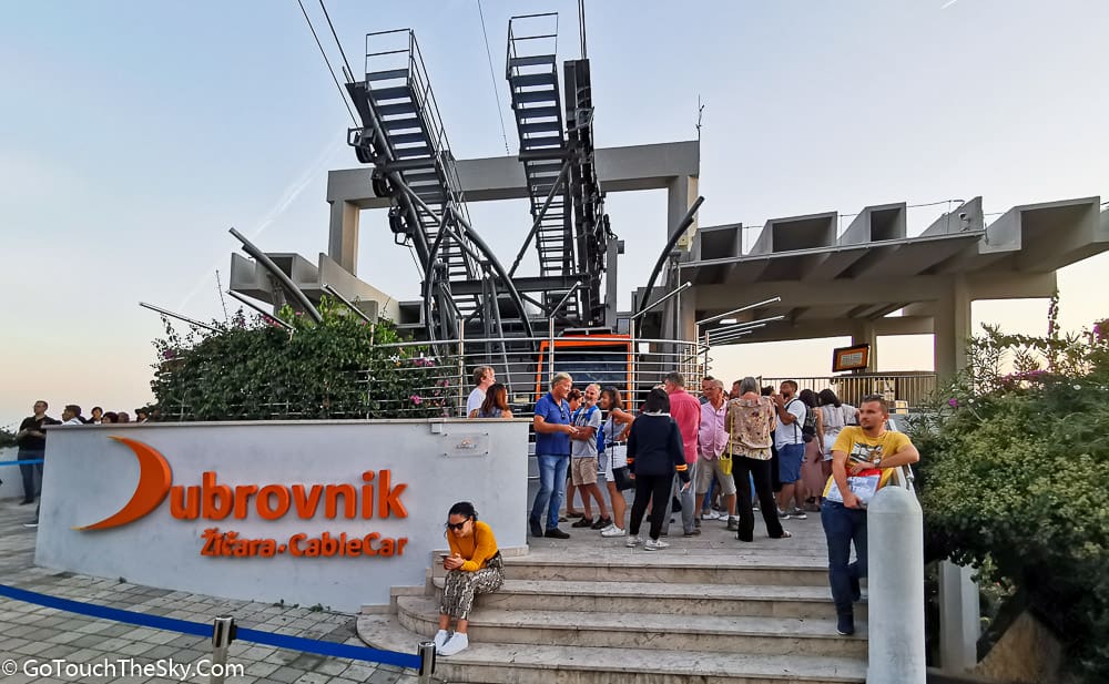 สถานีดูบรอฟนิกเคเบิลคาร์