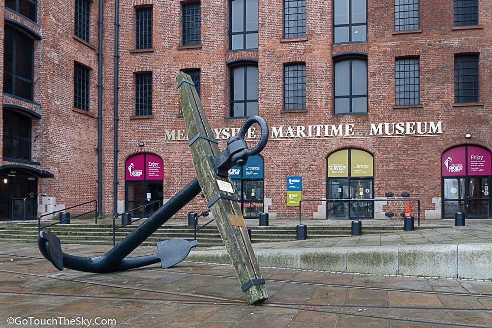 ภายใน Merseyside Maritime Museum