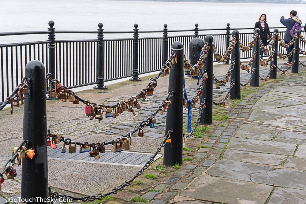 ร้านค้าและคาเฟ่ Albert Dock