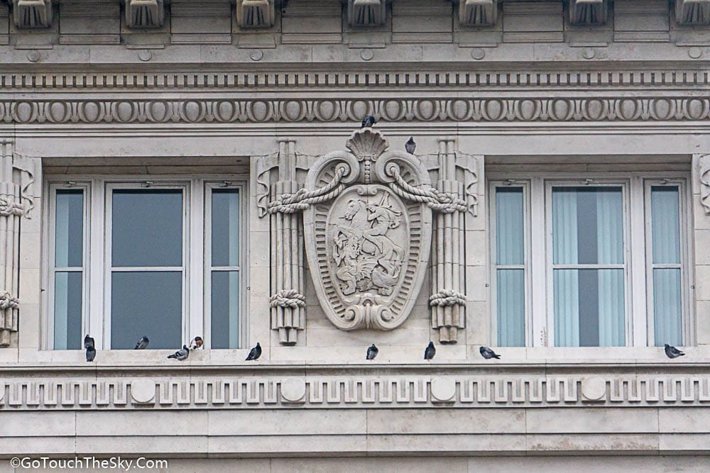 รายละเอียดสถาปัตยกรรม Cunard Building