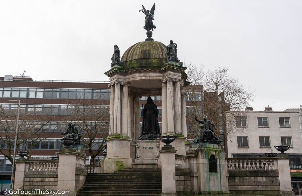 อนุสาวรีย์ควีนวิกตอเรีย Derby Square