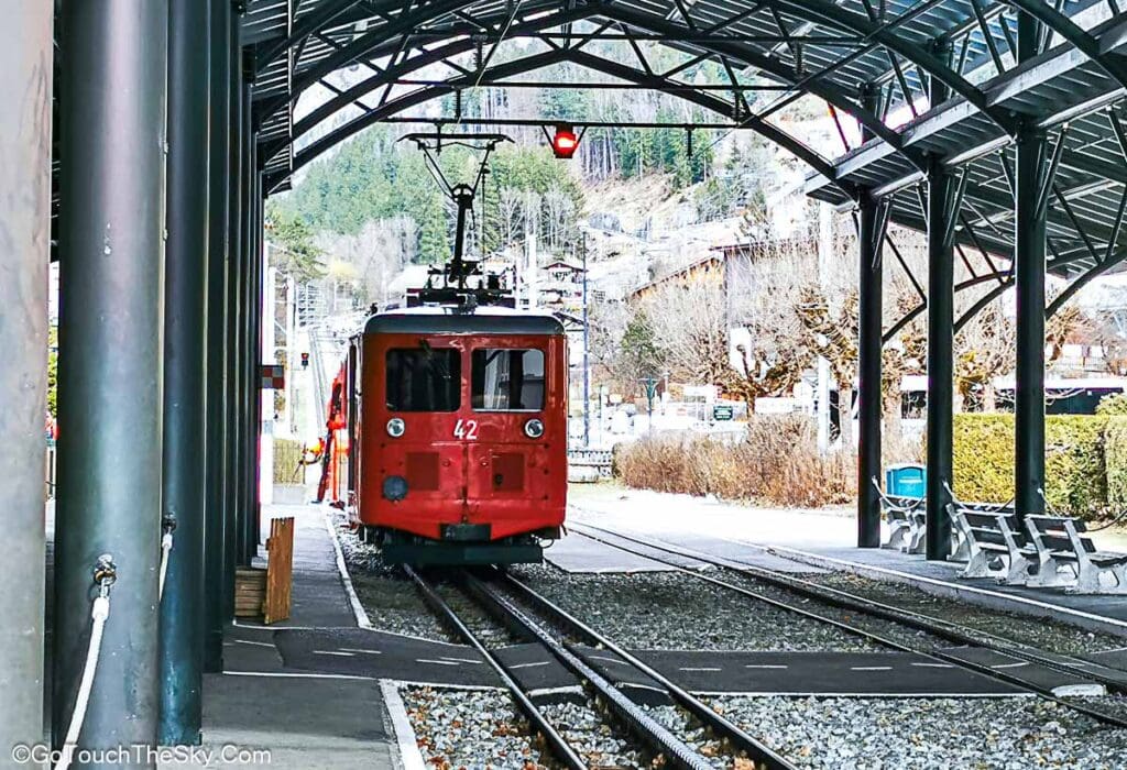 ภายในตู้โดยสารรถไฟล้อเฟือง