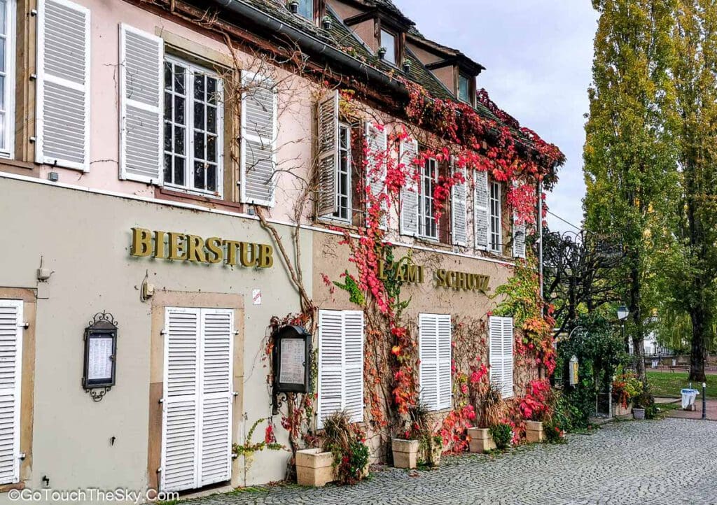 วิวคลองย่าน Petite France