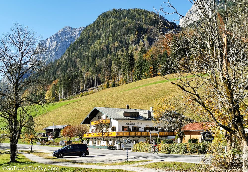 ทิวทัศน์รอบทะเลสาบ Hintersee