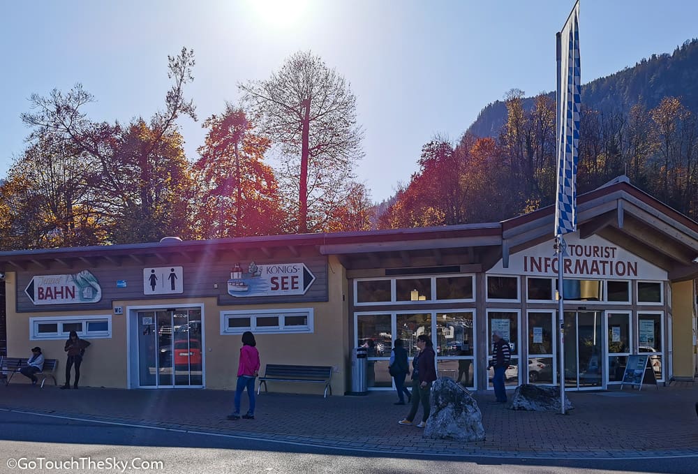 ลานจอดรถทะเลสาบ Konigssee
