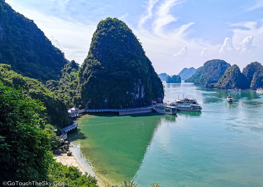 แสงสว่างภายในถ้ำ Sung Sot