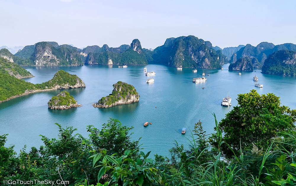 วิวเกาะแก่งจากยอดเขา