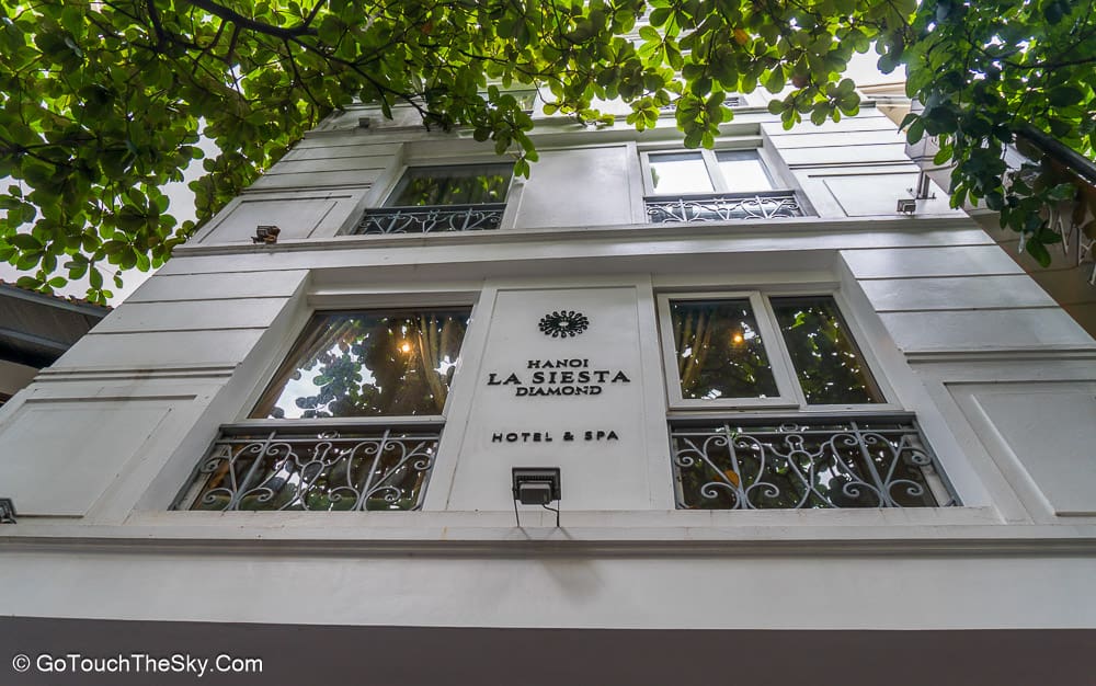โรงแรม La Siesta Diamond Hotel
