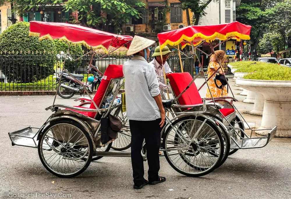สถาปัตยกรรมนีโอกอทิกโบสถ์เซนต์โจเซฟ