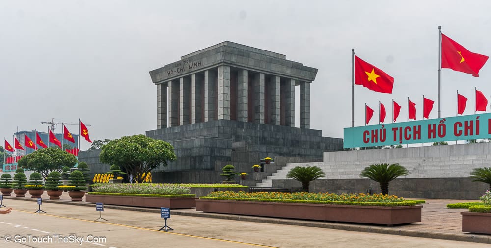 สุสานโฮจิมินห์ Ho Chi Minh Mausoleum