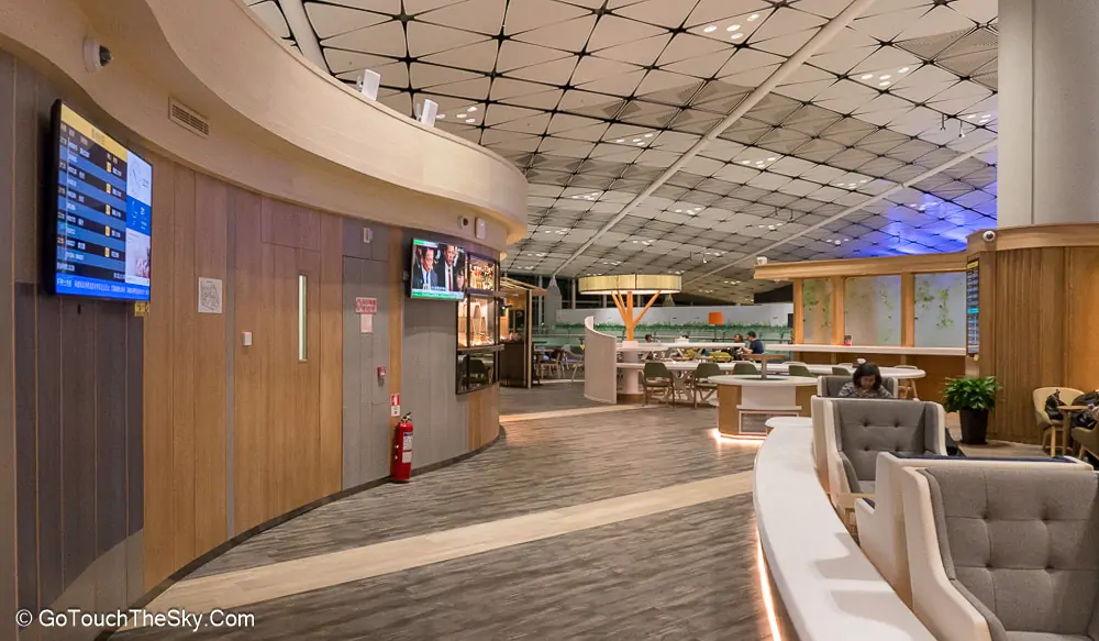 การตกแต่งสวยงาม Club Autus