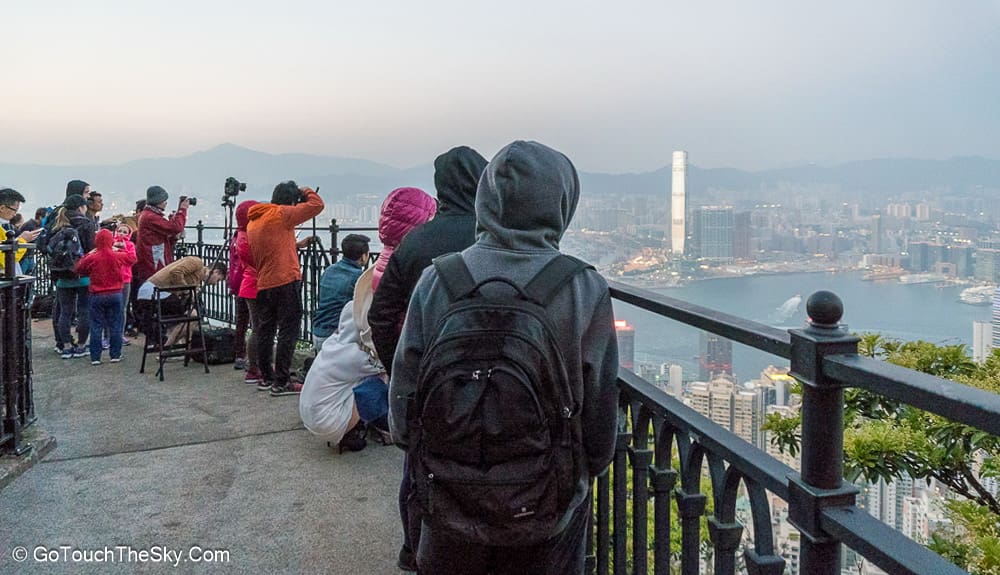 วิวอ่าววิคตอเรียจาก Lugard Road Lookout