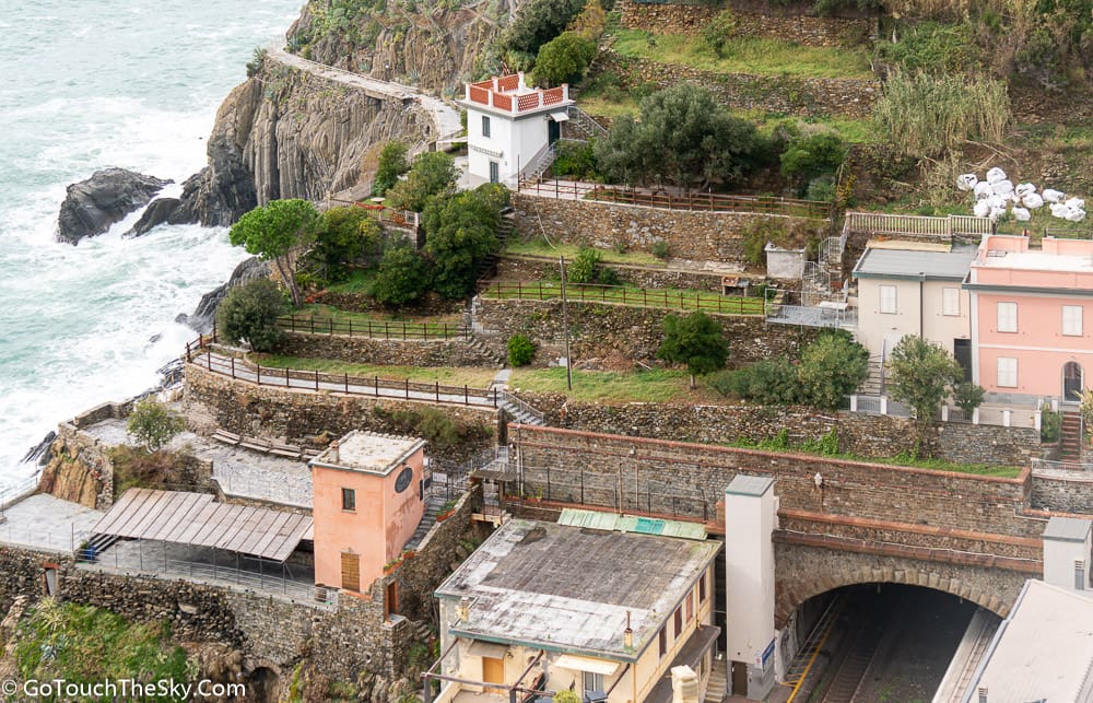 กลับถึงตัวหมู่บ้าน Riomaggiore