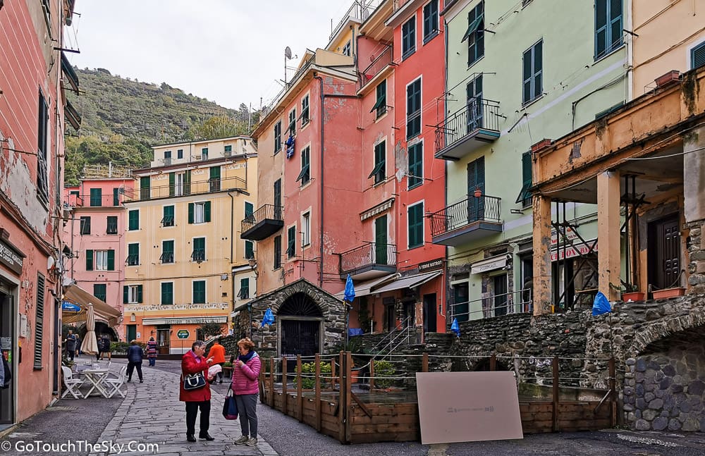 ชายหาดโขดหิน Vernazza