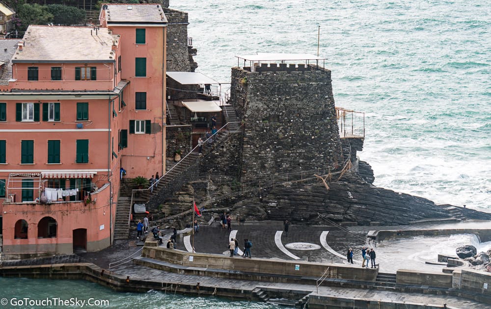 บรรยากาศเดินเล่น Vernazza