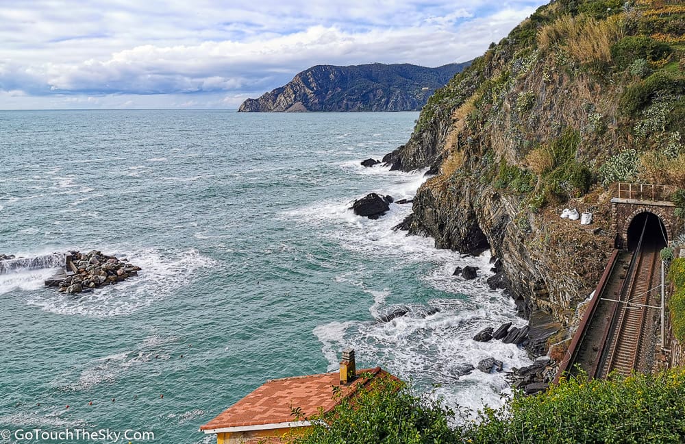 วิวอ่าว Vernazza จากจุดชมวิว