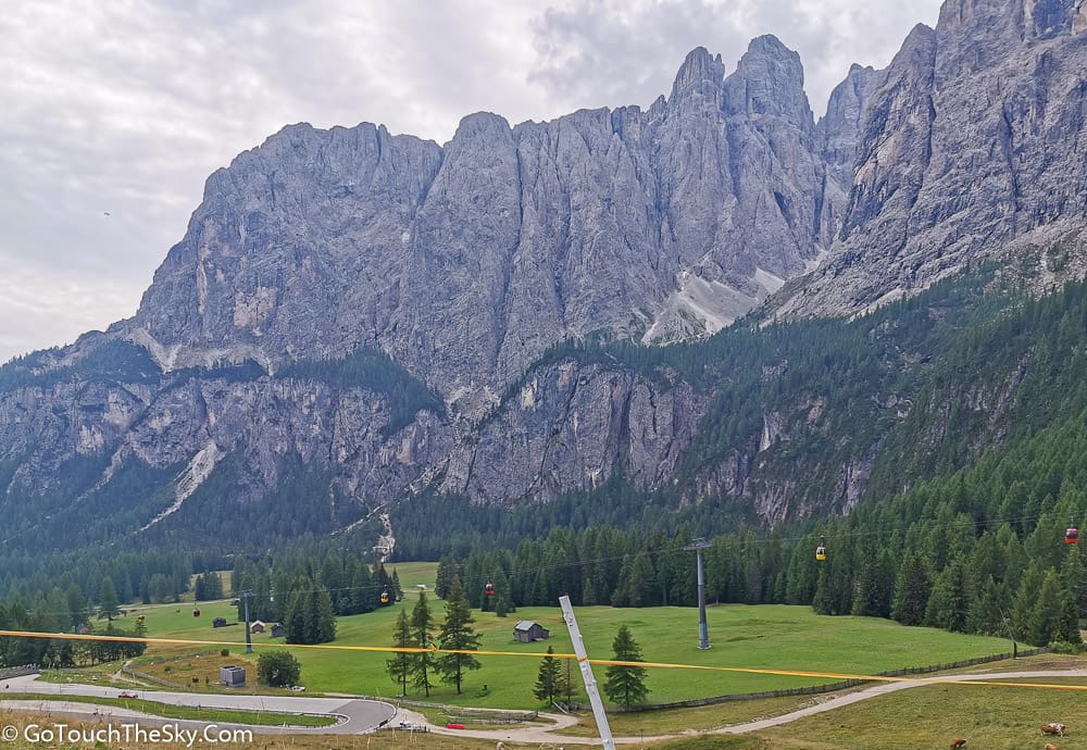 วิวถนนสู่ Cortina D'Ampezzo