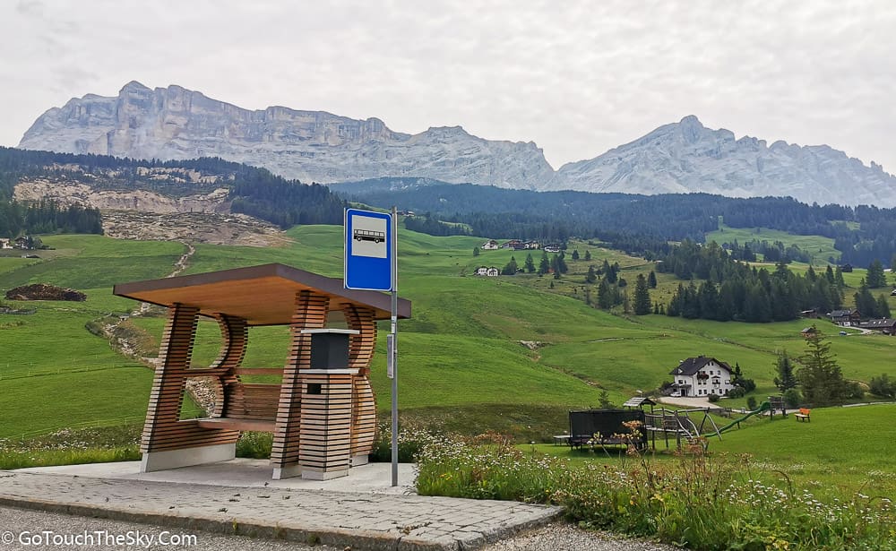 วิวเทือกเขาระหว่างทางสู่ Cortina