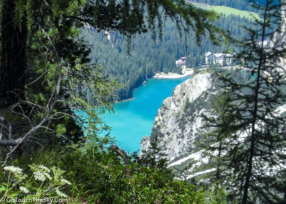 ทะเลสาบ Braies มองจากยอดเขา Seekofel