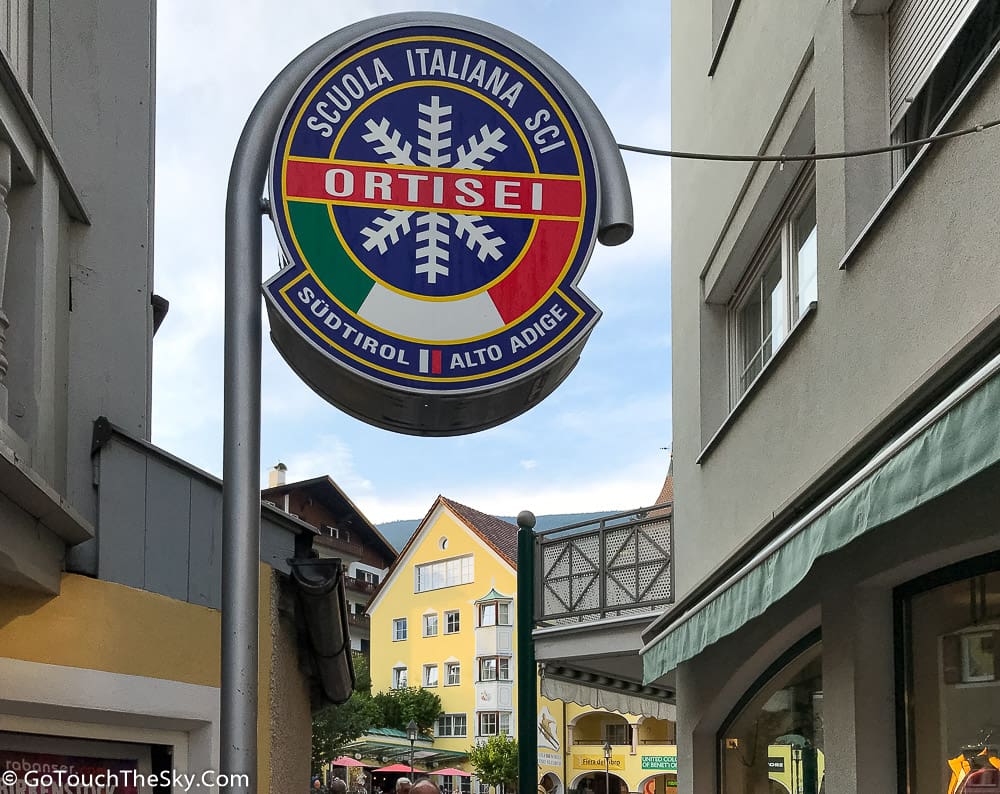 บรรยากาศจัตุรัสร้านค้าออร์ทิเซ่