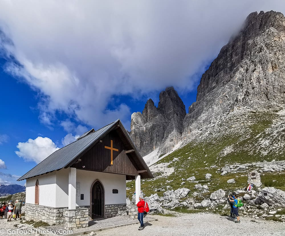 โบสถ์เล็ก Cappella degli Alpini