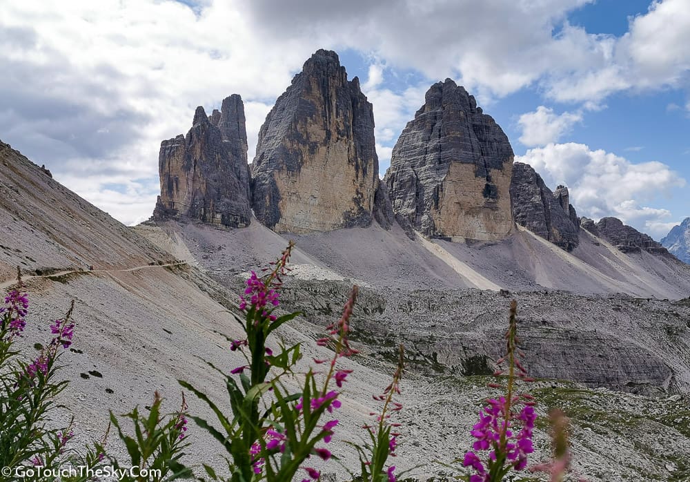 ภูเขาสามยอด Tre Cime di Lavaredo