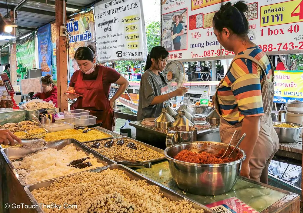 มุมนั่งพักในตลาดน้ำ