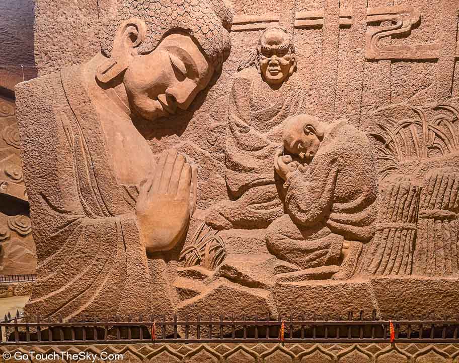 รายละเอียดงานแกะสลักฝีมือปรมาจารย์
