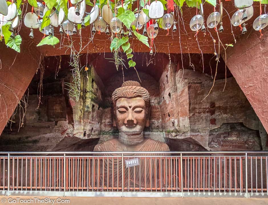 จุดชมเศียรพระพุทธเจ้าแห่งการแพทย์จากด้านบน