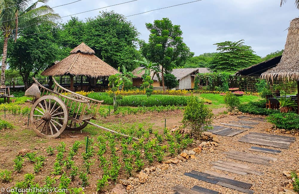บรรยากาศทั่วไปในโรงครัวเมืองมัลลิกา