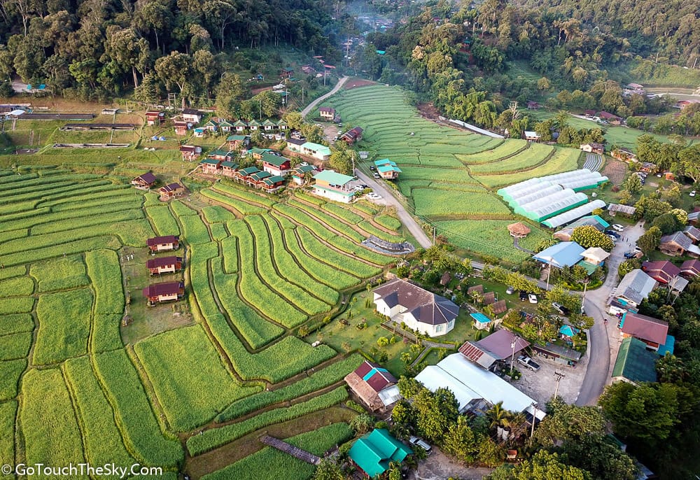 นาขั้นบันไดที่บ้านแม่กลางหลวง