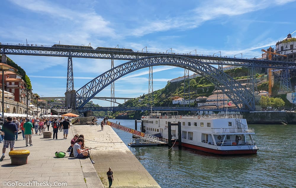 ท่าเรือท่องเที่ยว Ribeira