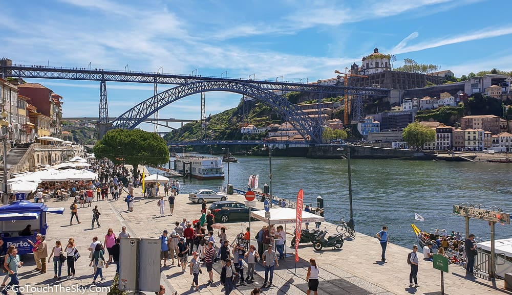 บรรยากาศริมแม่น้ำ Ribeira