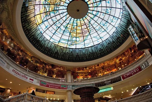 โดมแก้ว World Clock Fountain