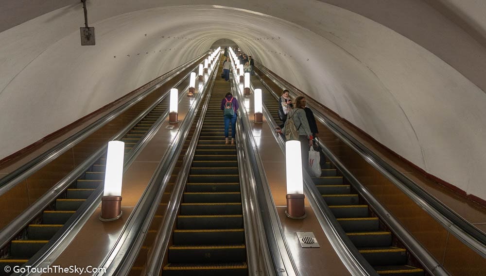 สถานี Tverskaya ใกล้เคียง