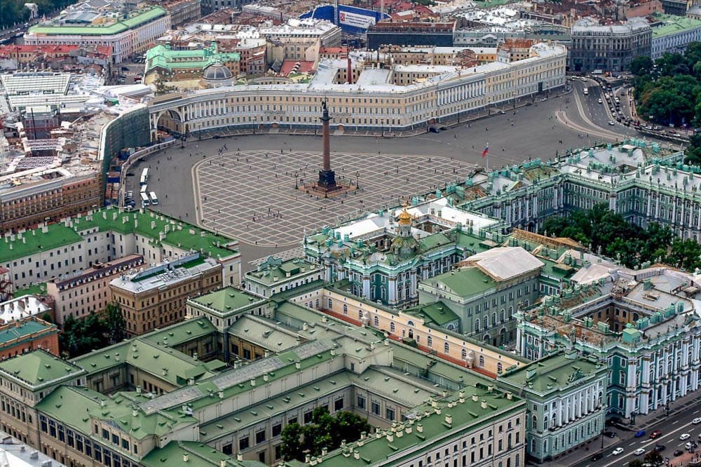 Palace Square จัตุรัสพระราชวัง