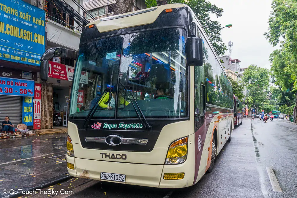 บรรยากาศออฟฟิศ Sapa Express