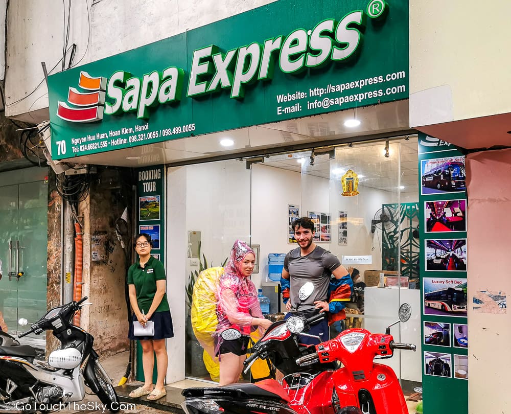 รถทัวร์ Sapa Express