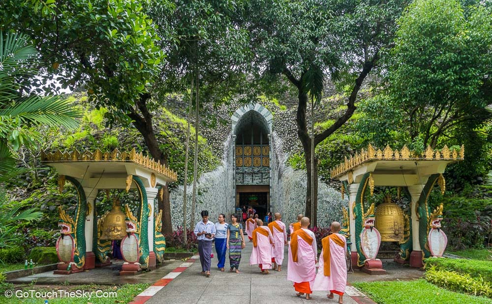 มหาปาสณคูหา สถานที่สังคายนาพระไตรปิฎก