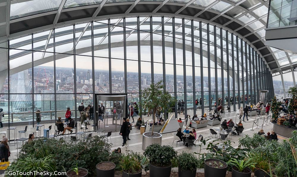 สวนสีเขียว Sky Garden