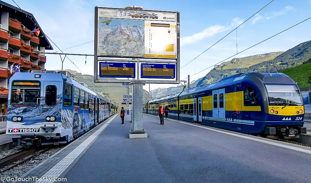 ป้ายสถานีรถไฟ Grindelwald
