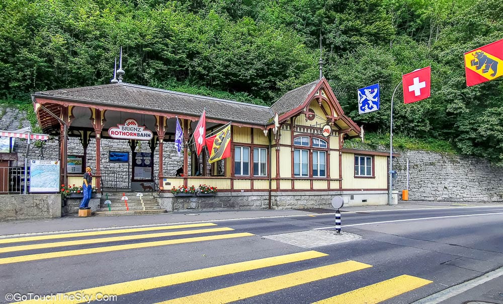 กระท่อมไม้หมู่บ้าน Brienz