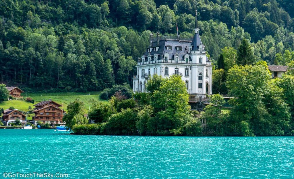 ปราสาท Castle Seeburg Iseltwald