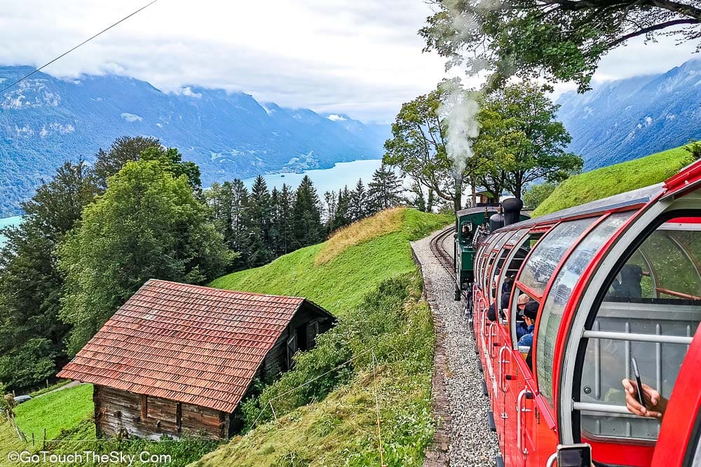 วิวเทือกเขาขาลงจาก Rothorn