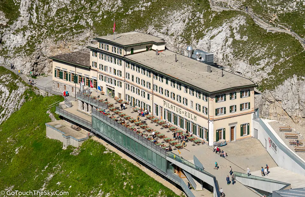 โรงแรม Hotel Pilatus-Kulm